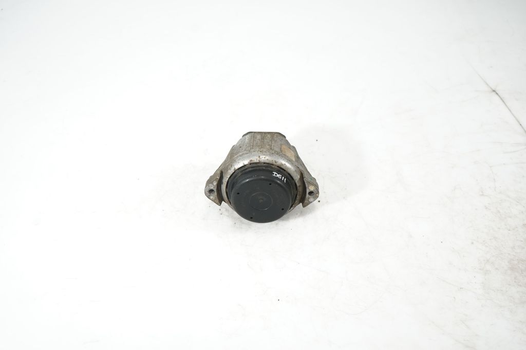 Engine mount bracket (3)