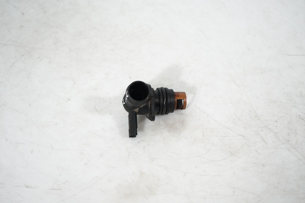 Breather hose/pipe (5)