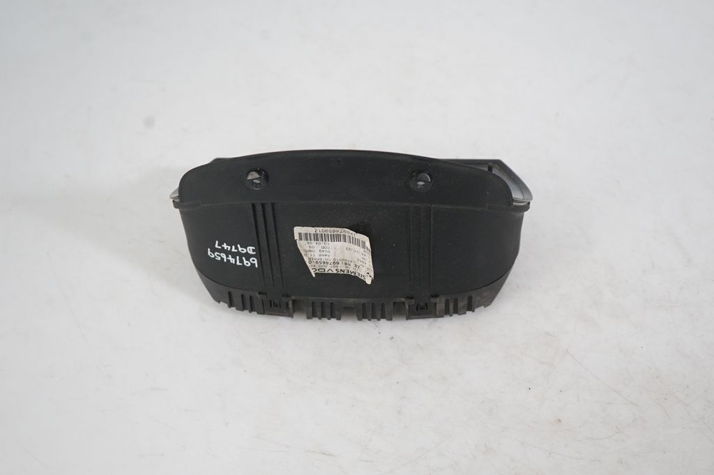 Speedometer (instrument cluster) (3)