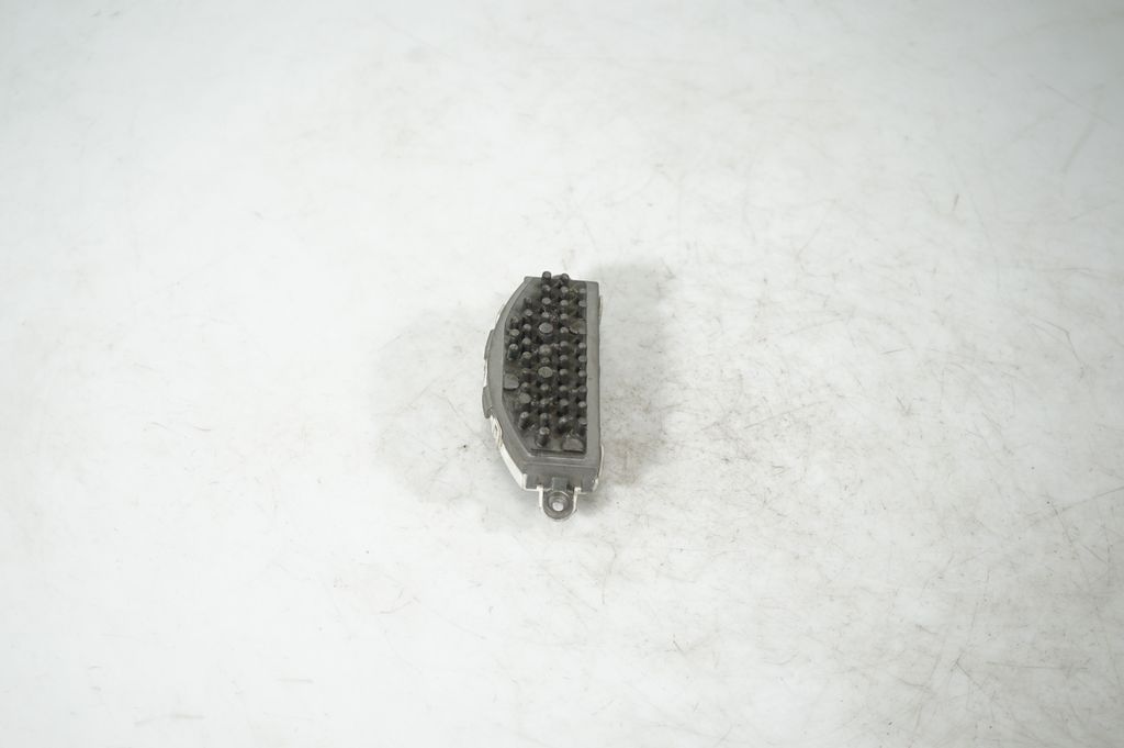 Heater blower motor/fan resistor (4)