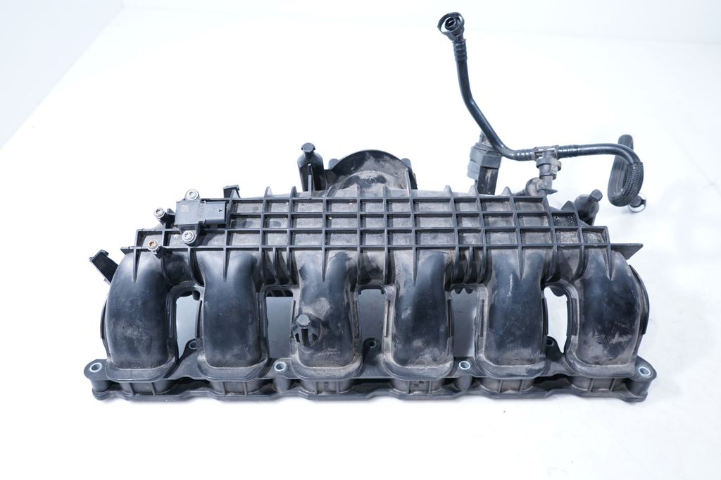 Intake manifold (6)