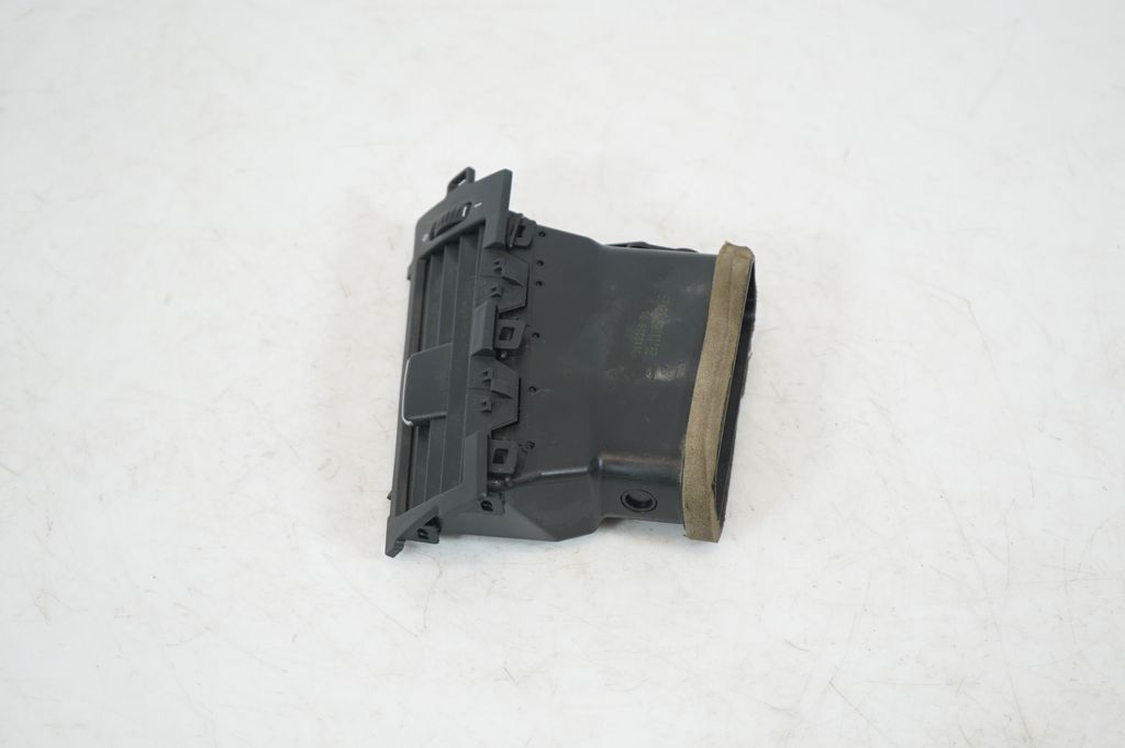 Dashboard side air vent grill/cover trim (2)