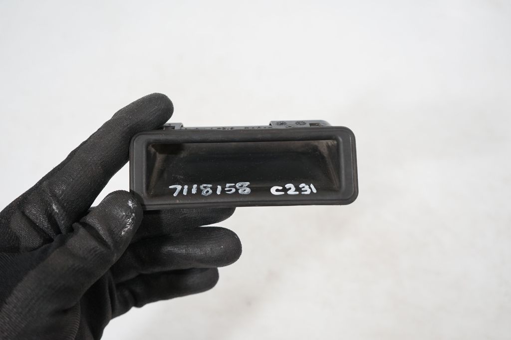 Tailgate/trunk/boot exterior handle (8)