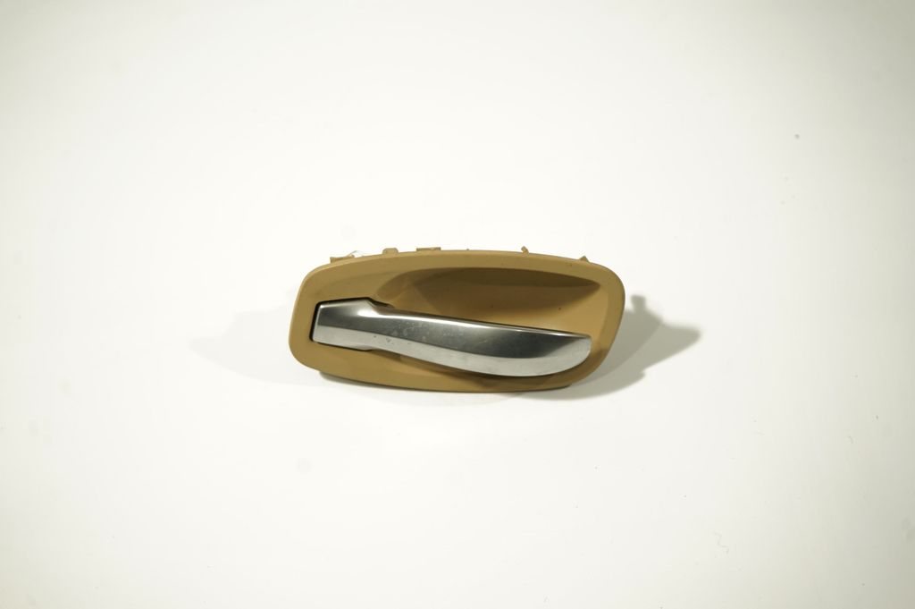 Front door interior handle (5)