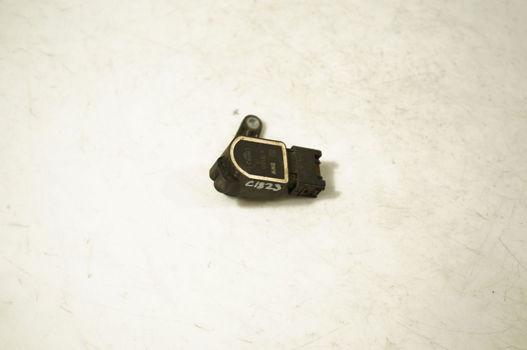Headlight/headlamp level sensor (2)