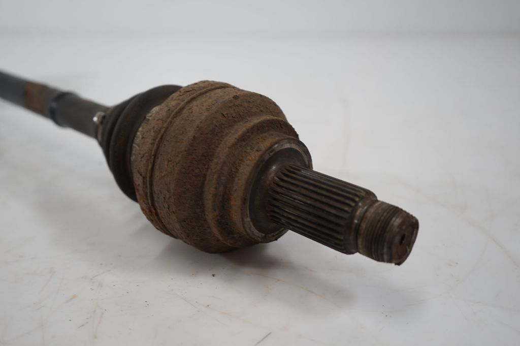 Rear driveshaft (4)