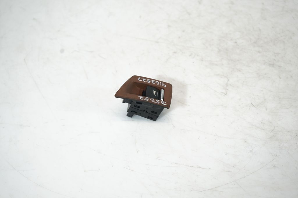 Electric window control switch (4)