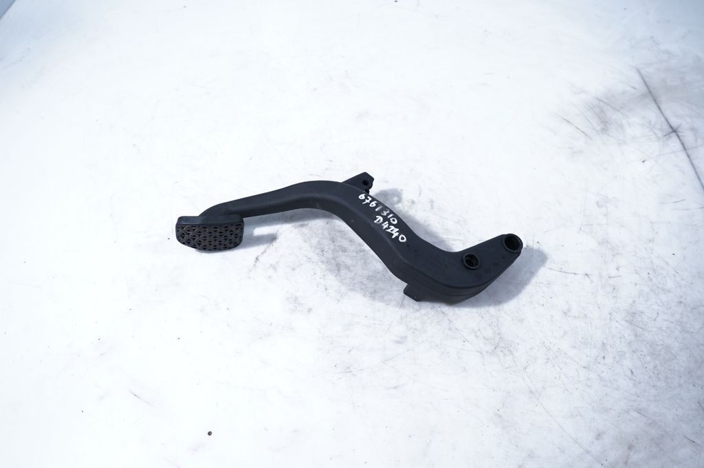 Pedal assembly (5)