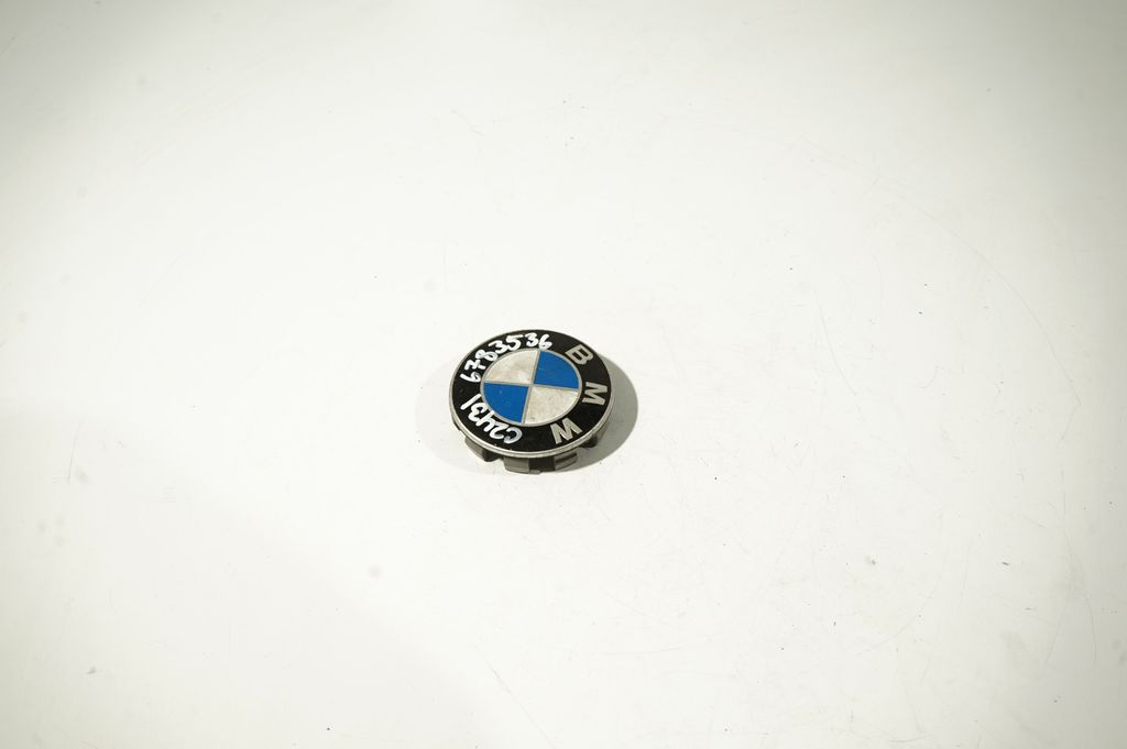 Original wheel cap (3)