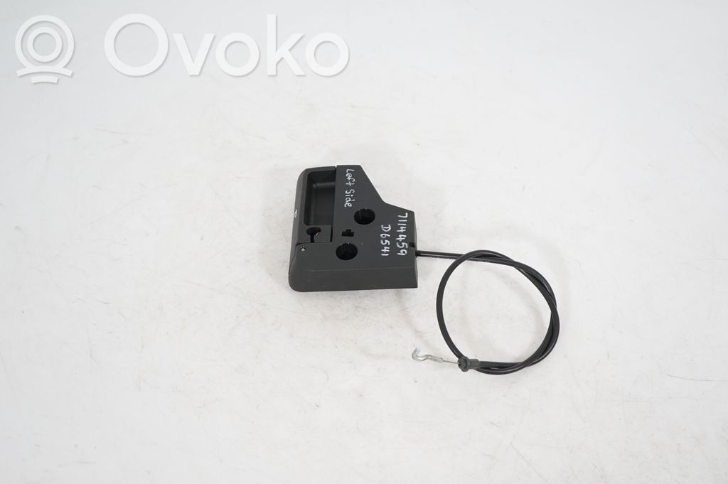 Seat back rest control lever/handle (2)