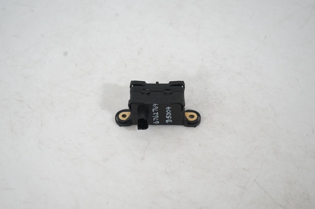 ESP acceleration yaw rate sensor (3)