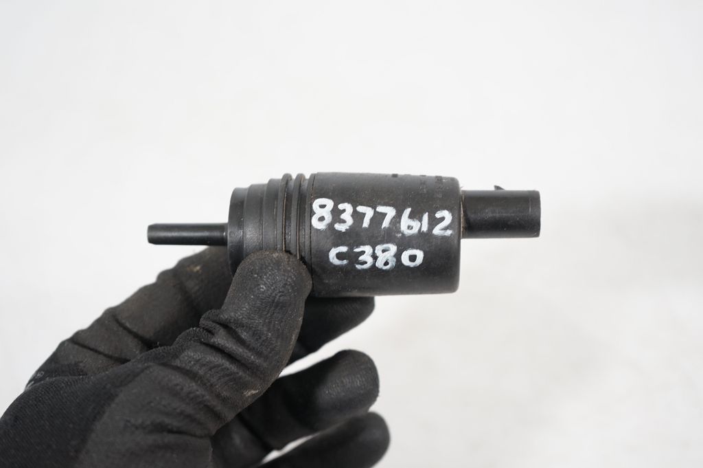 Windscreen/windshield washer pump (7)