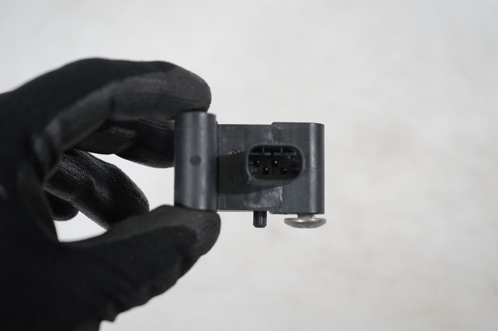 Airbag deployment crash/impact sensor (6)