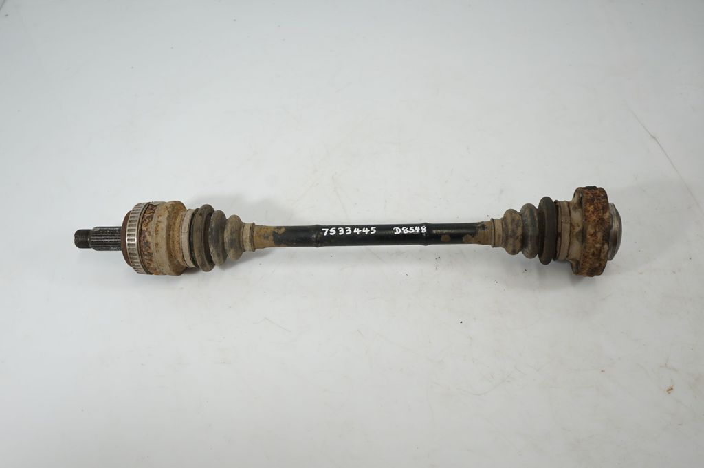 Rear driveshaft