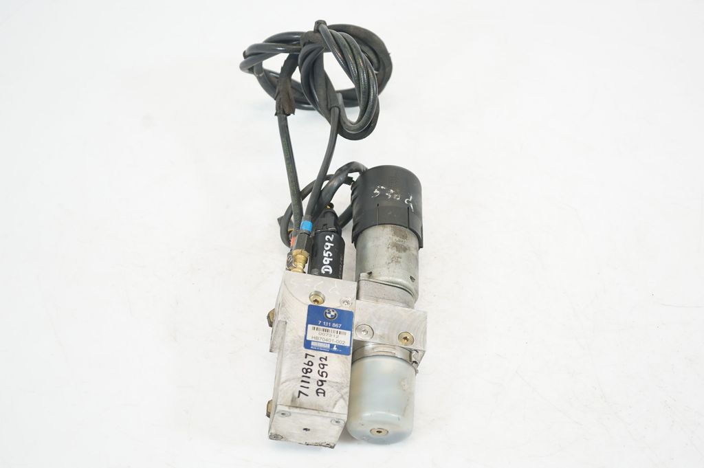Tailgate hydraulic pump motor (13)