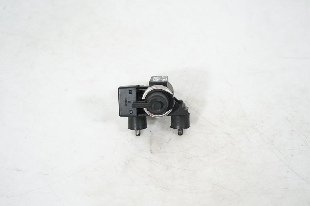 Turbo solenoid valve (2)