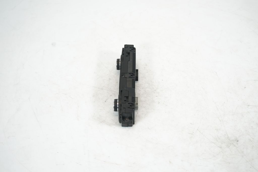 Climate control unit (2)