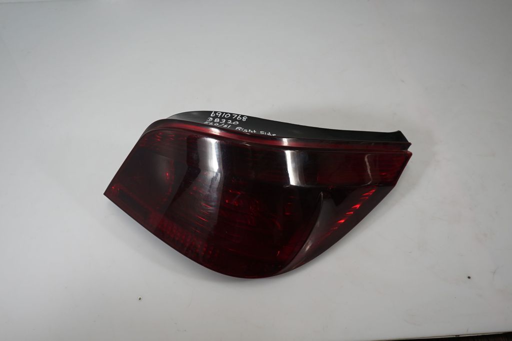 Rear/tail lights