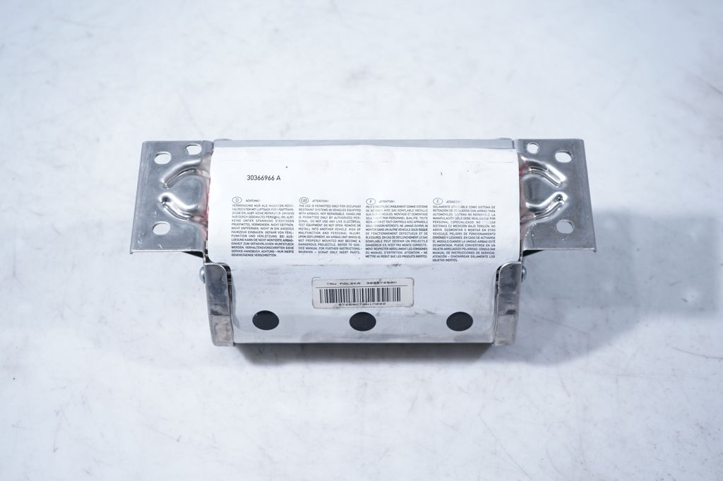 Passenger airbag (6)