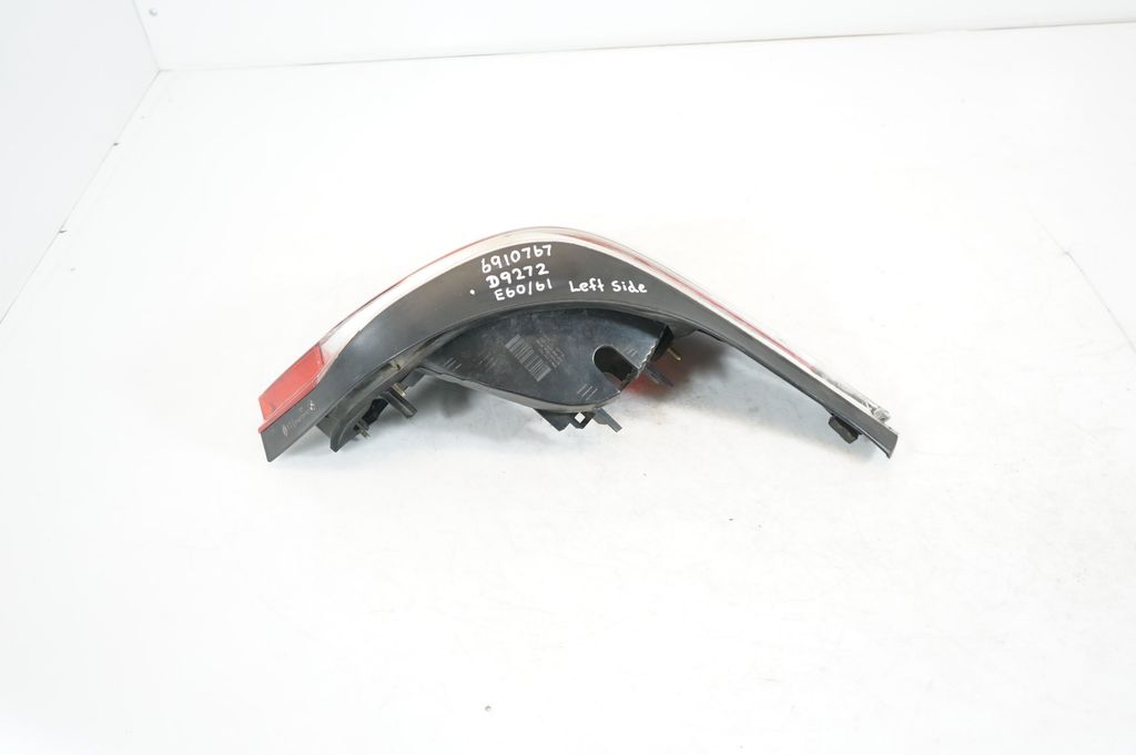 Rear/tail lights (3)