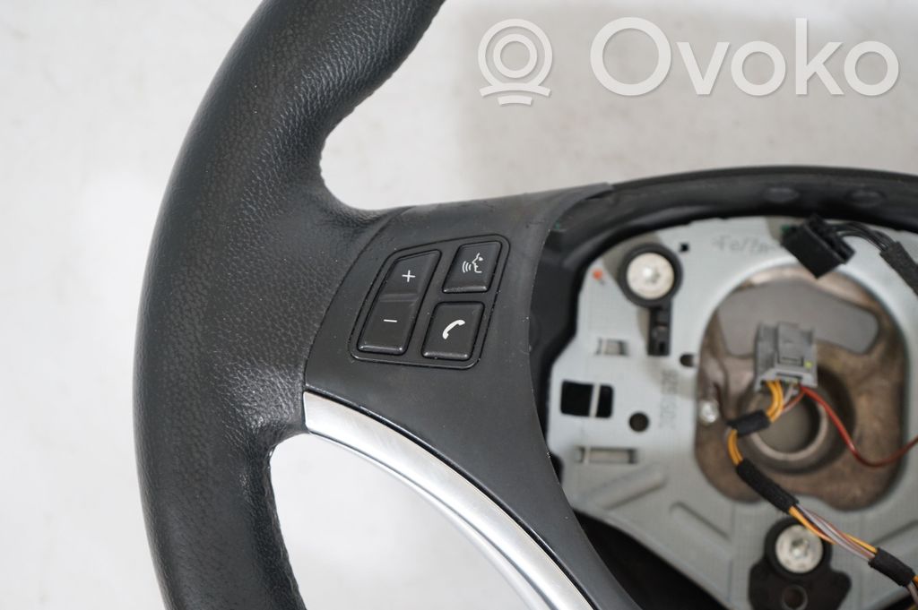 Steering wheel (7)