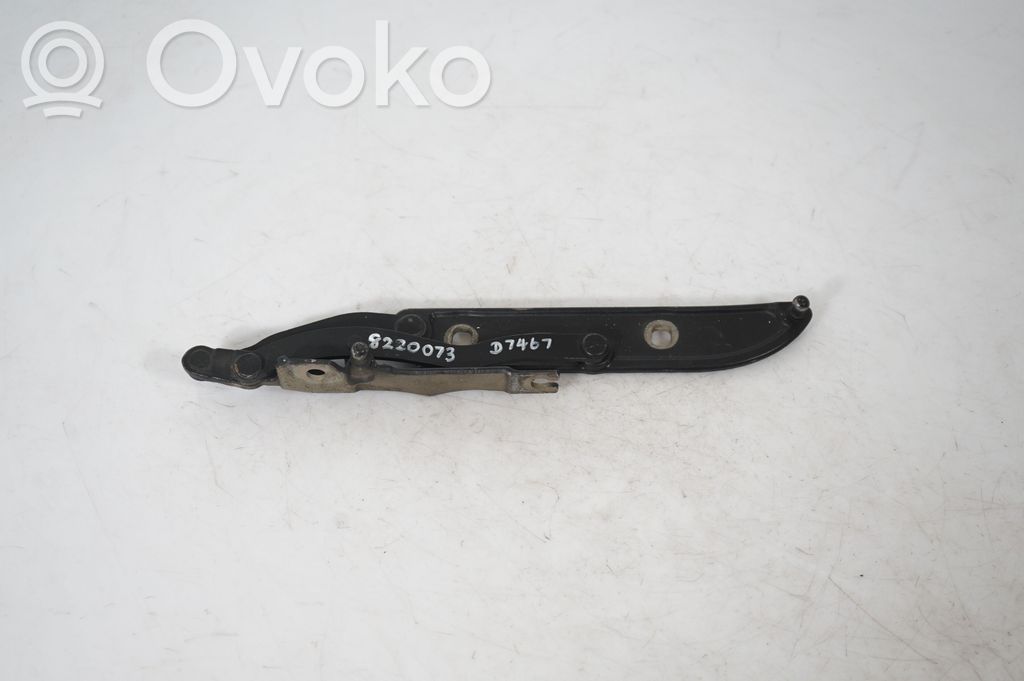 Tailgate/trunk/boot hinge