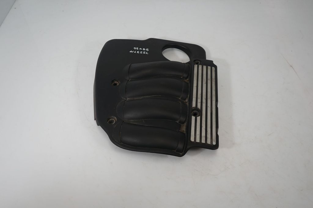 Engine cover (trim) (3)