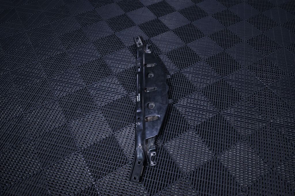 Top upper radiator support slam panel (4)