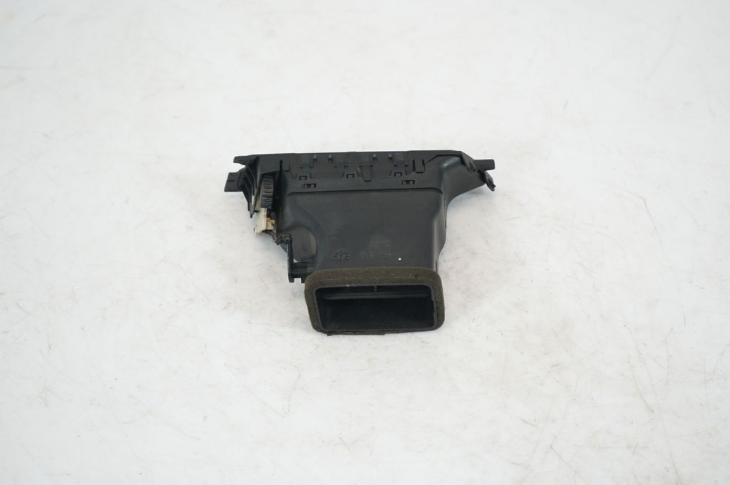 Dashboard side air vent grill/cover trim (3)