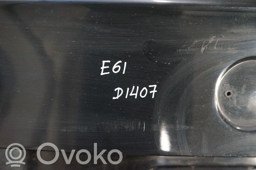 Tailgate/trunk/boot lid (12)