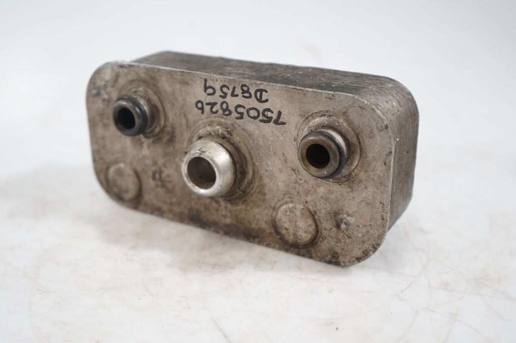 Engine oil radiator (6)