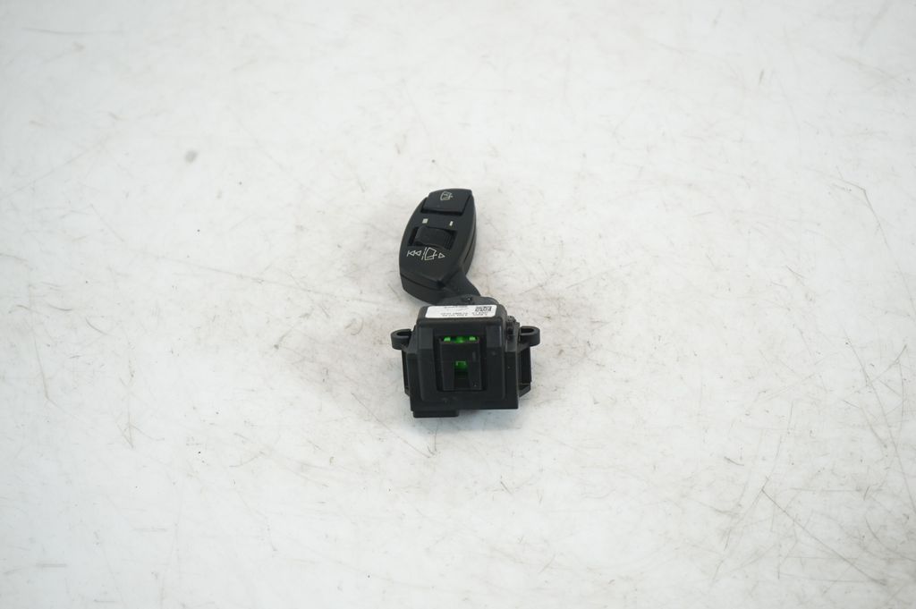 Wiper control stalk (4)