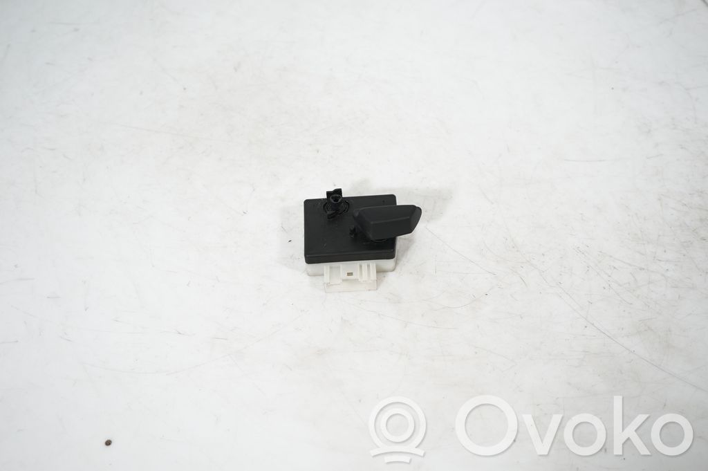 Seat control switch (2)