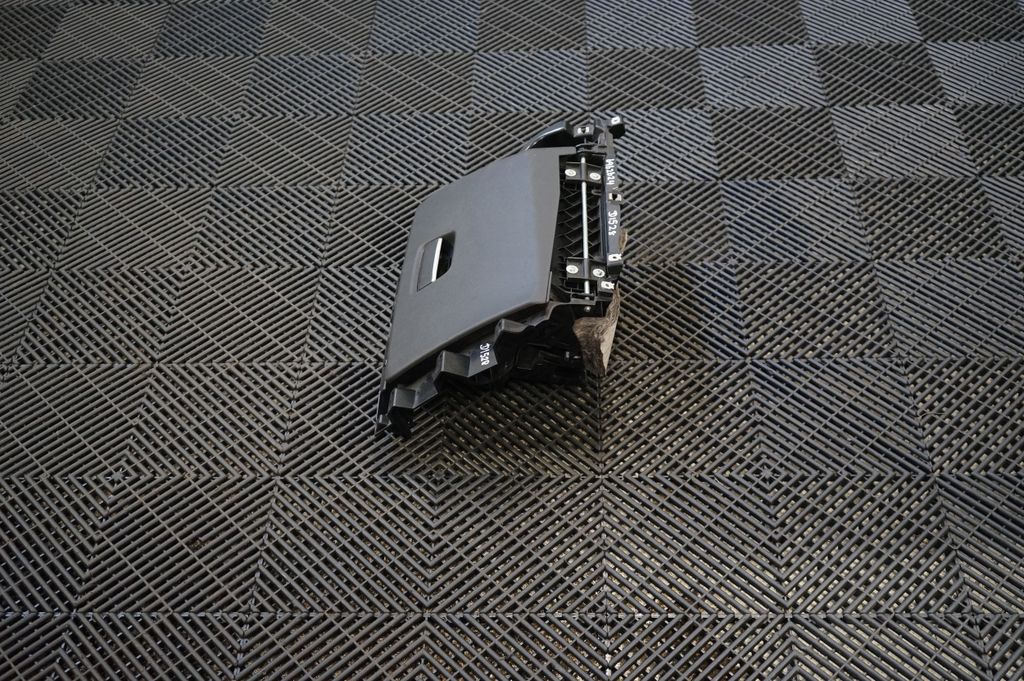 Other interior part (2)