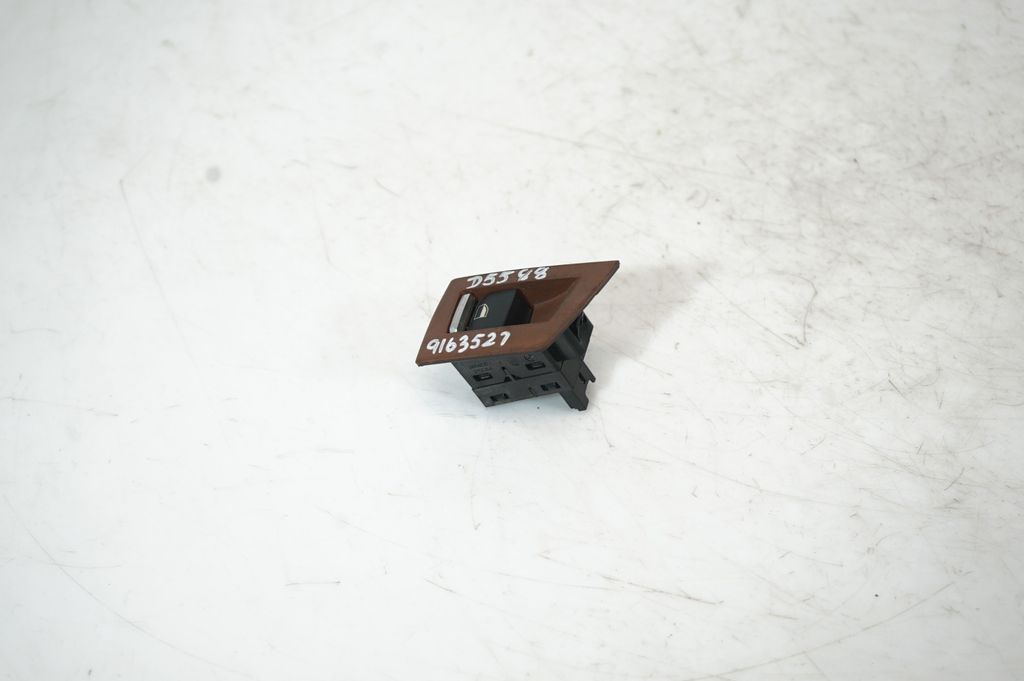 Electric window control switch (2)