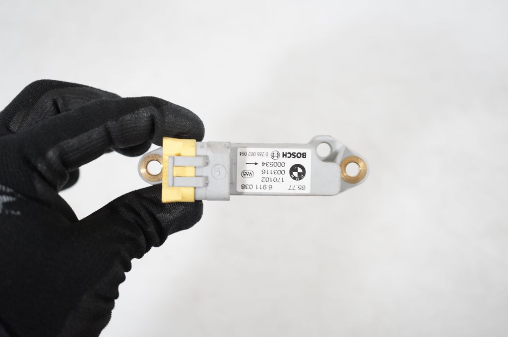 Airbag deployment crash/impact sensor (6)