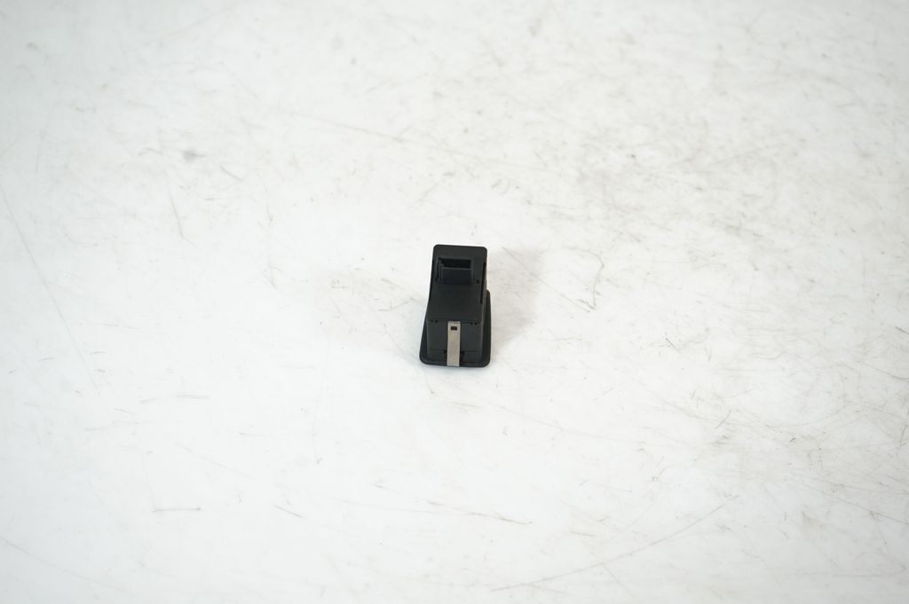 Electric window control switch (5)