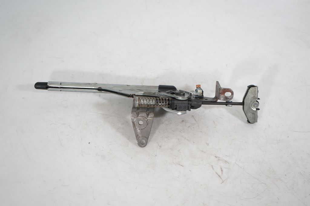 Handbrake/parking brake lever assembly (5)