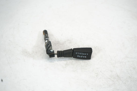 Rear seatbelt buckle