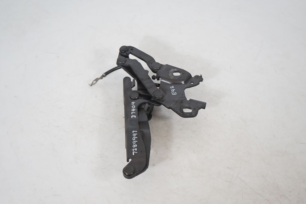 Engine bonnet/hood hinges (4)