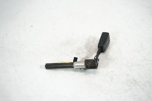 Rear seatbelt buckle