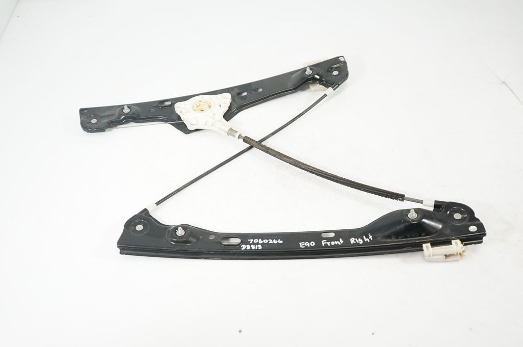 Front door window regulator with motor (5)