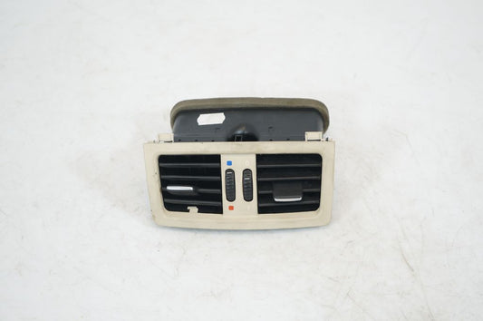 Rear air vent grill