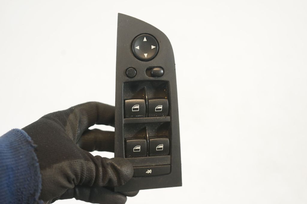 Electric window control switch (7)