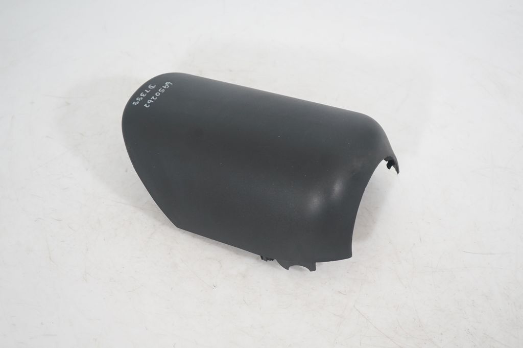 Steering wheel column trim (7)