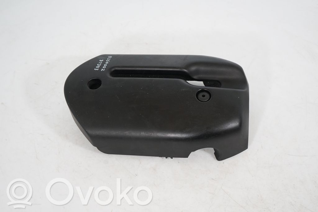 Steering wheel column trim (2)