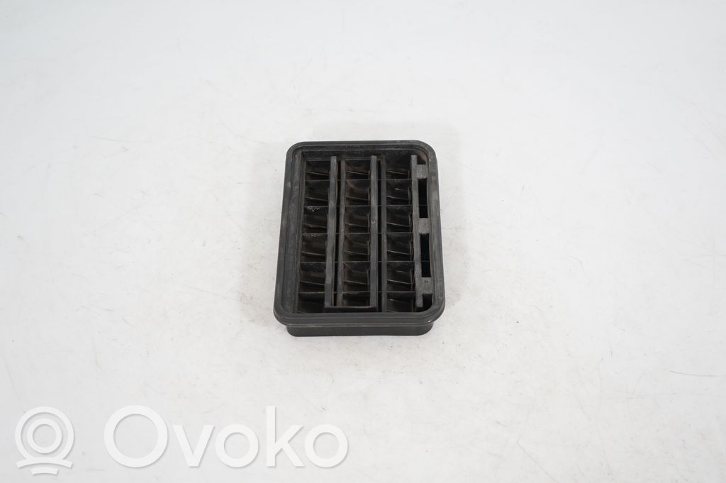 Quarter panel pressure vent (2)