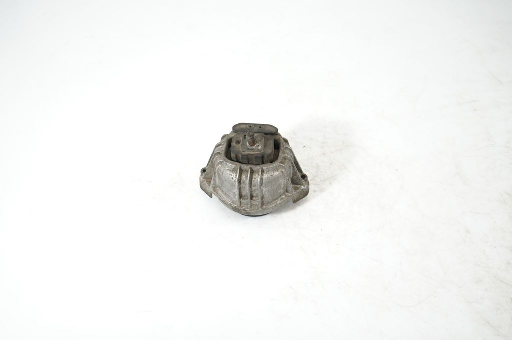 Engine mount bracket (2)