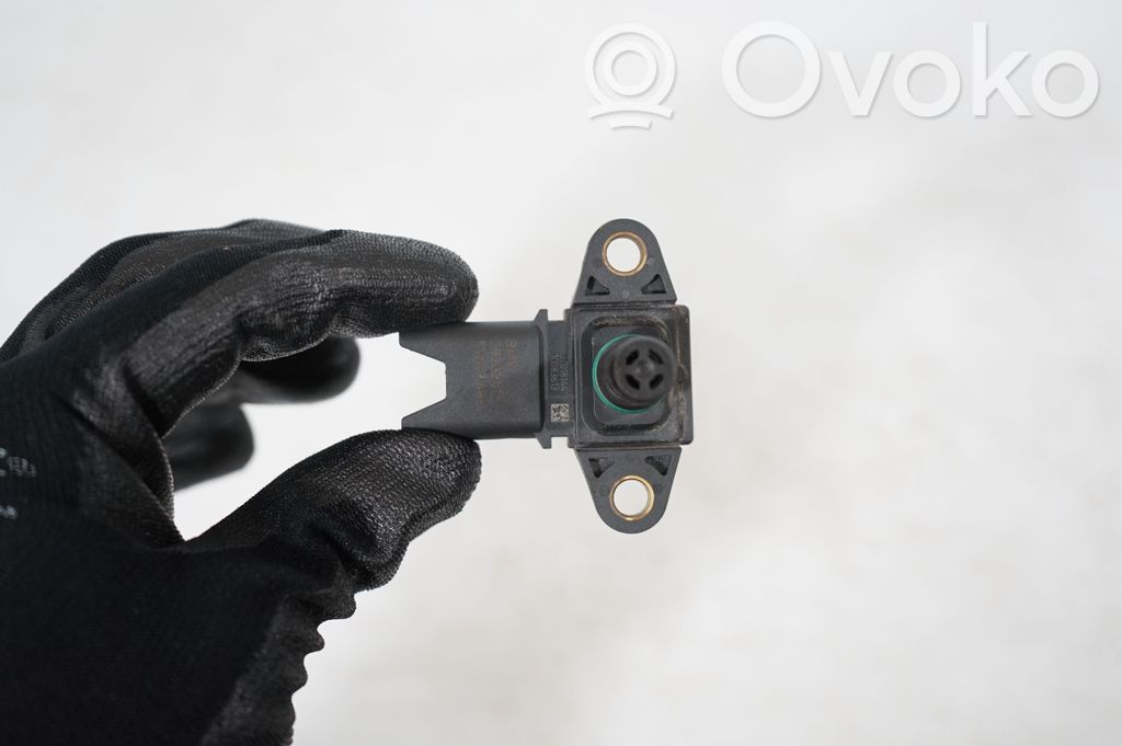 Crankshaft position sensor (6)