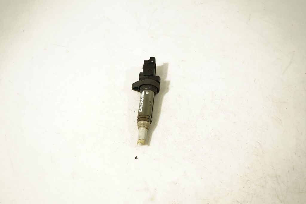 High voltage ignition coil